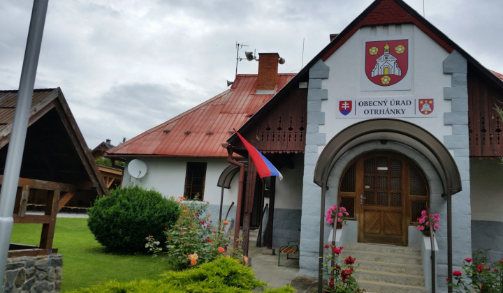 Fotografie budov obce