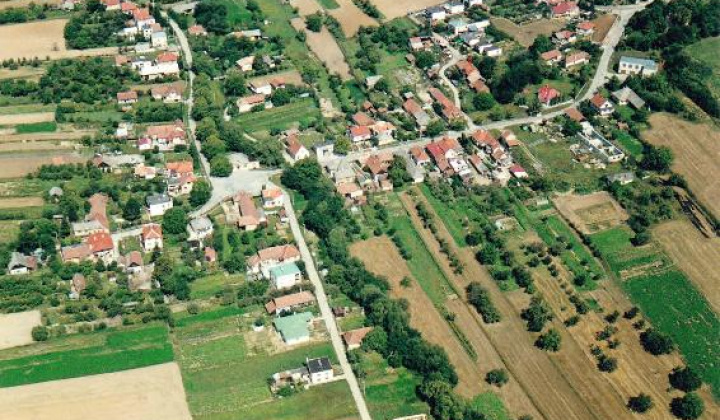 Letecke pohľady na obec