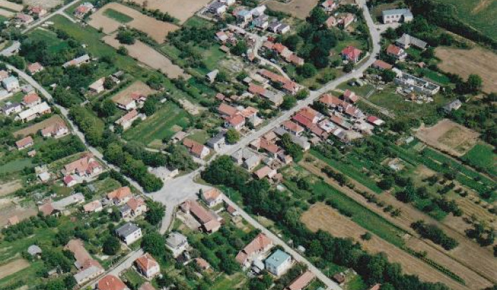 Letecke pohľady na obec